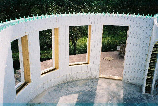 Radius wall with multiple openings