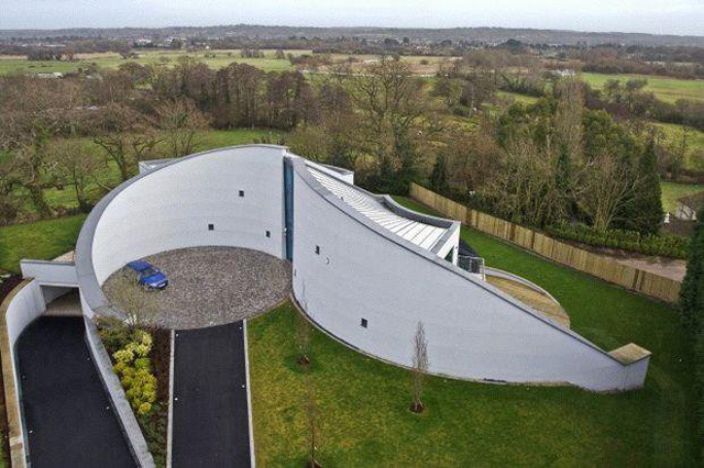 The S-Curve Home in England built with Quad-Lock ICF